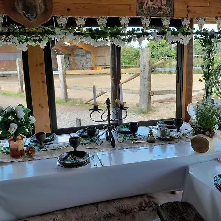 캠프장 Ecuries Leseigneur - Insolites Bolleville (Manche)