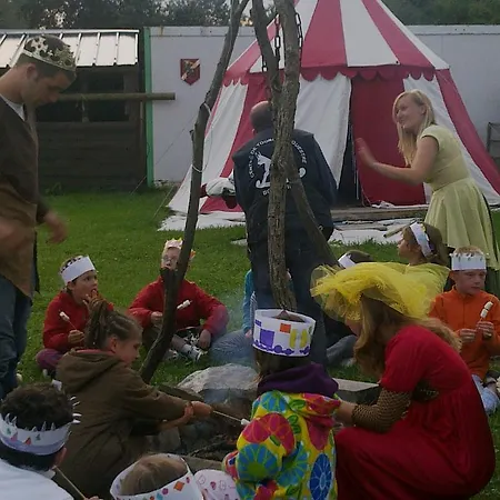 캠프장 Ecuries Leseigneur - Insolites Bolleville (Manche)