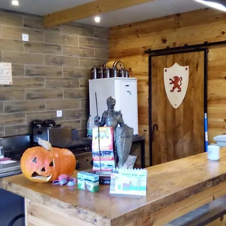 Ecuries Leseigneur - Insolites 캠프장