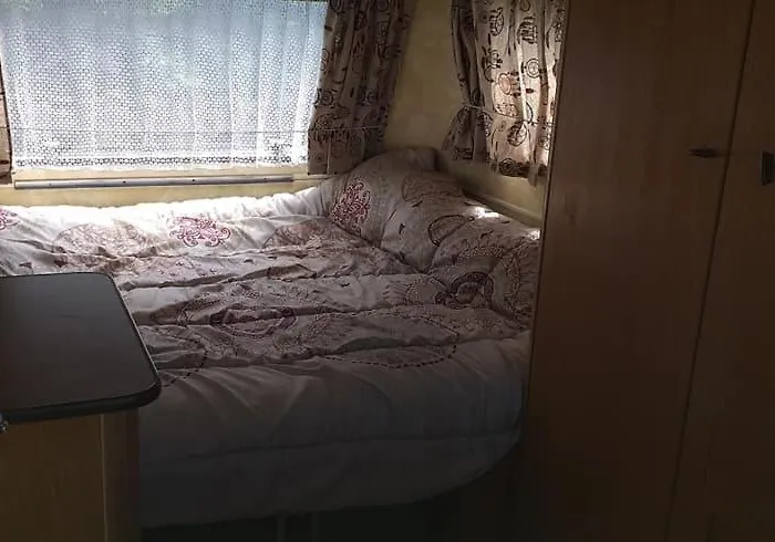 Ecuries Leseigneur - Insolites אתר קמפינג Bolleville (Manche)