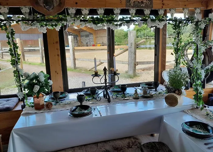 אתר קמפינג Ecuries Leseigneur - Insolites Bolleville (Manche)