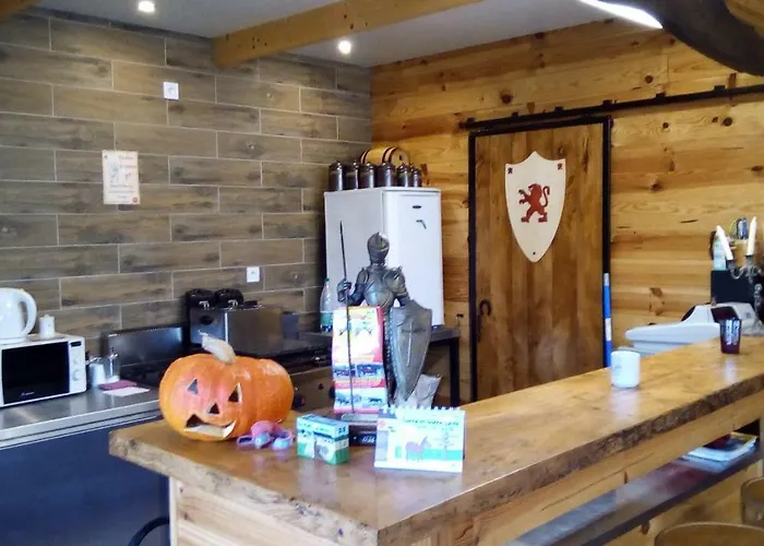 Ecuries Leseigneur - Insolites אתר קמפינג